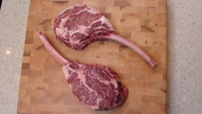 Tomahawk Steaks 1 Pack - 2 steaks x 3 - 3.5 lbs. ea